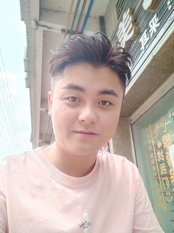 李健诚的第一张照片--梅州相亲服务中心