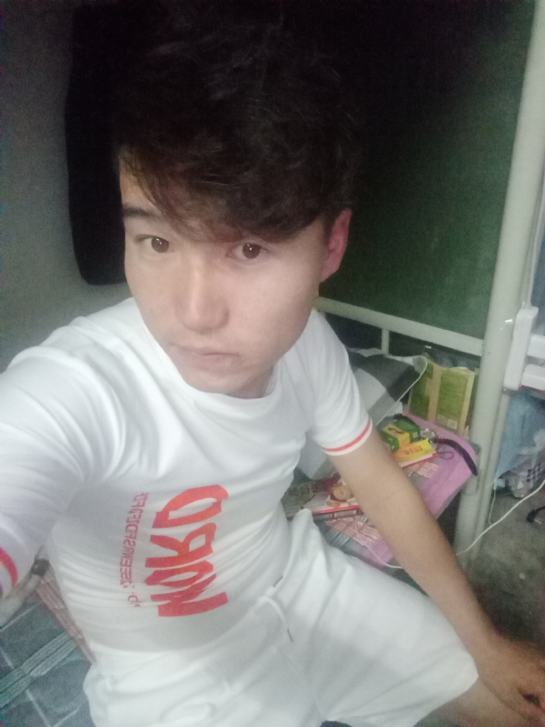 再回首的第一张照片--梅州相亲服务中心