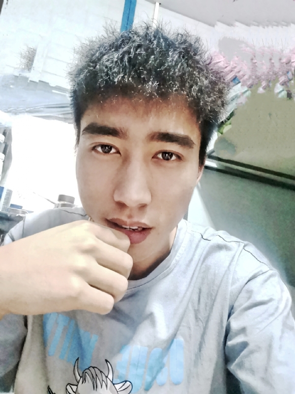 未来可期的第一张照片--梅州相亲服务中心