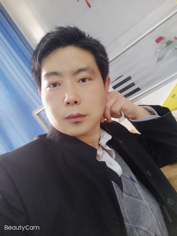 铜豌豆的第一张照片--梅州相亲服务中心