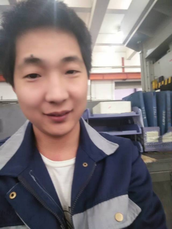 爱是你我的第一张照片--梅州相亲服务中心