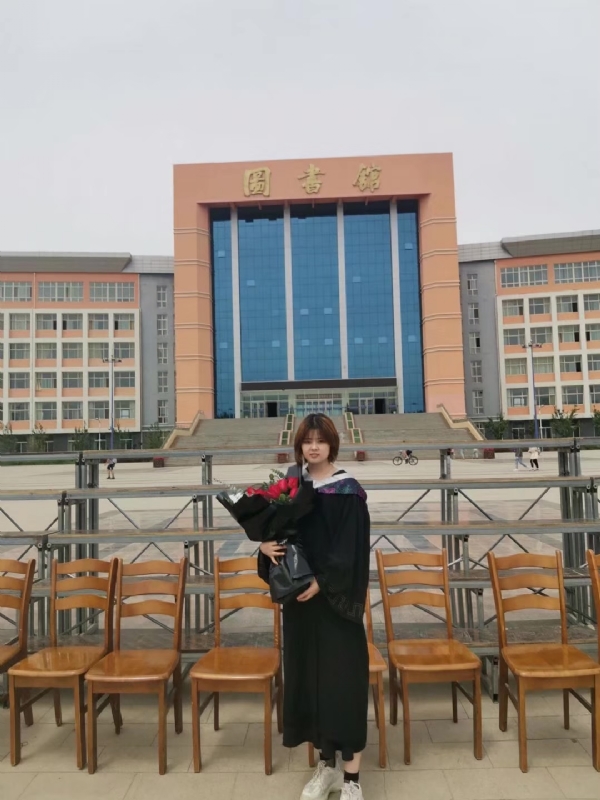 铁锤妹妹的第一张照片--梅州相亲服务中心