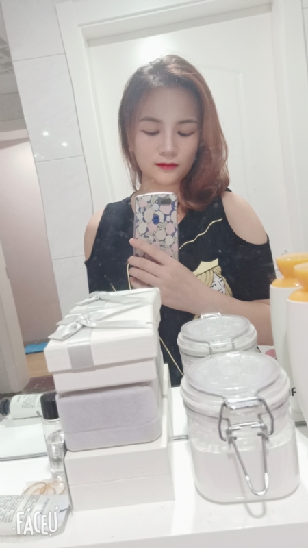 刘莲酥的第四张照片--梅州相亲服务中心