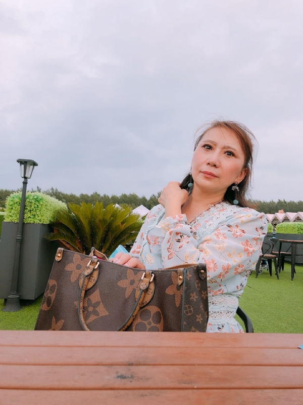 鸿运来的第一张照片--梅州相亲服务中心