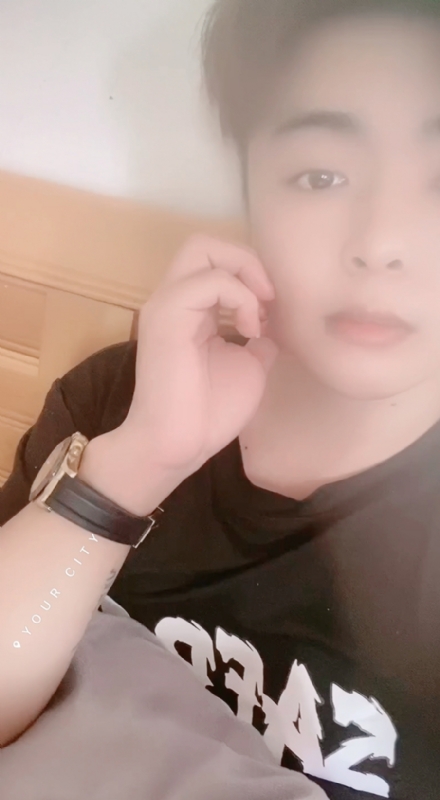 90后的第二张照片--梅州相亲服务中心