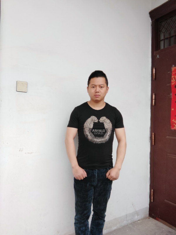 萧萧的第一张照片--梅州相亲服务中心