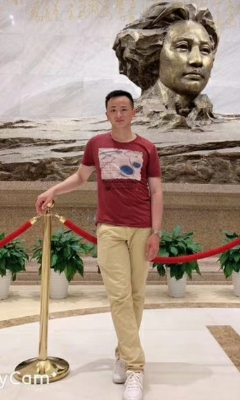 星星醉入梦里的第一张照片--梅州相亲服务中心