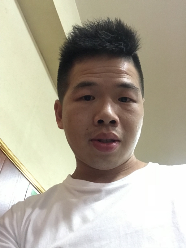 爱请简单点的第一张照片--梅州相亲服务中心