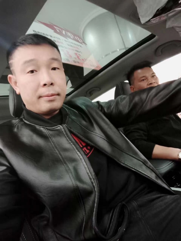 醉红尘的第一张照片--梅州相亲服务中心