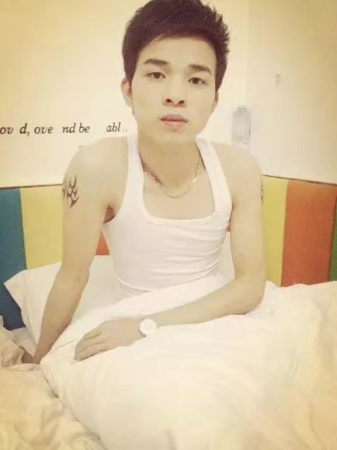 风雨同舟的第一张照片--梅州相亲服务中心