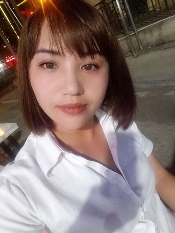 CC的第二张照片--梅州相亲服务中心