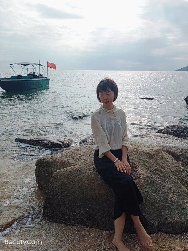 悠悠南山下的第二张照片--梅州相亲服务中心