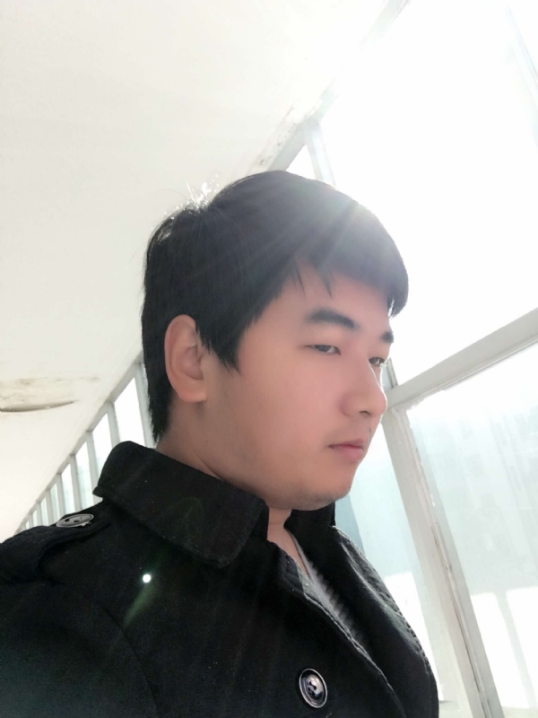 殷勤的王子的第四张照片--梅州相亲服务中心