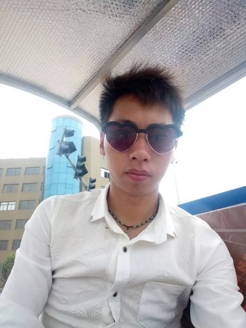 寻缘的第一张照片--梅州相亲服务中心