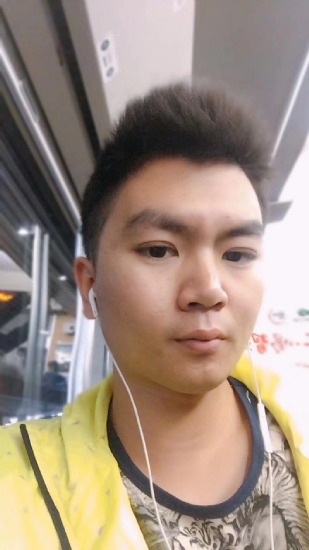 瑞泽的第一张照片--梅州相亲服务中心