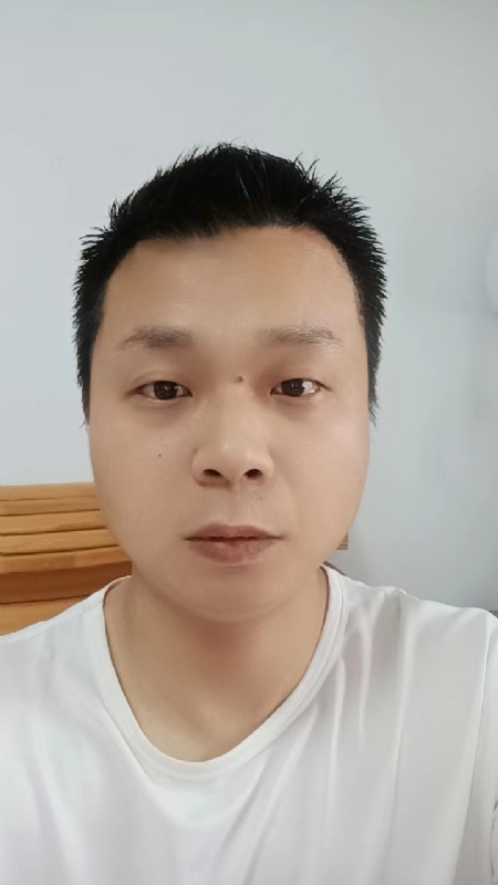 阳光的第一张照片--梅州相亲服务中心