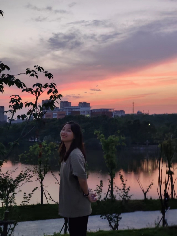 大白猫twx的第一张照片--梅州相亲服务中心