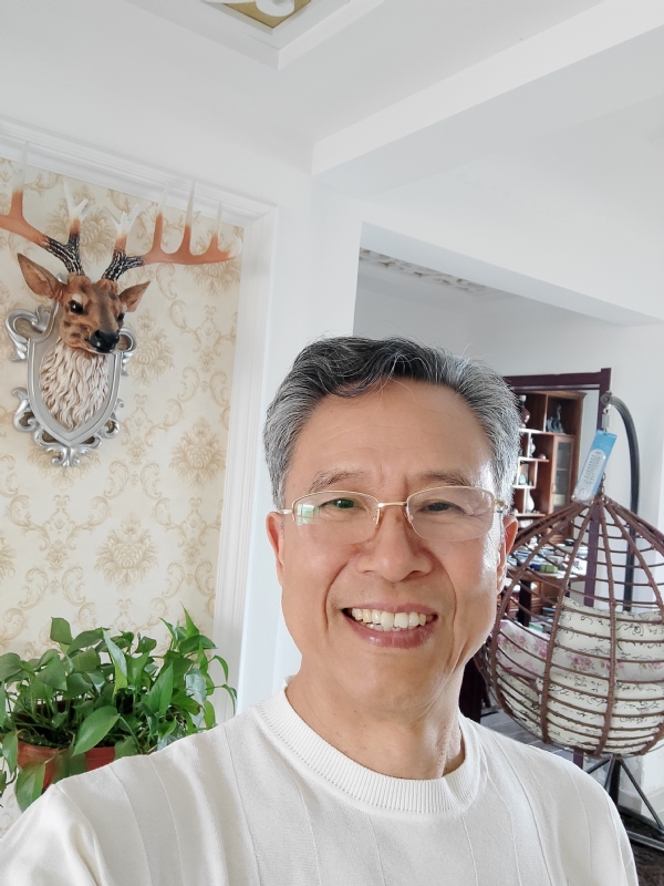 坐看云起时的第二张照片--梅州相亲服务中心