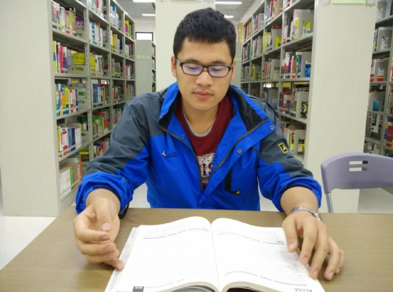 鲮的第四张照片--梅州相亲服务中心