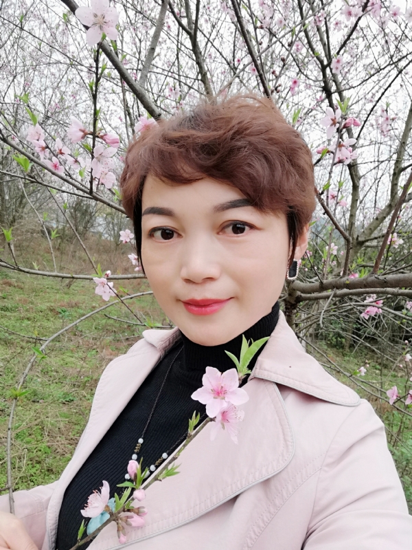 转角遇到你的第一张照片--梅州相亲服务中心