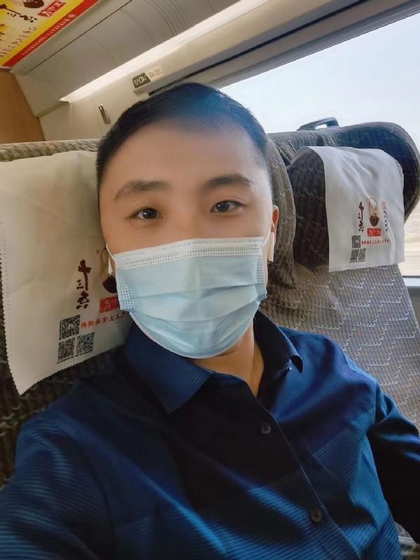 孤独的小屁猪的第二张照片--梅州相亲服务中心