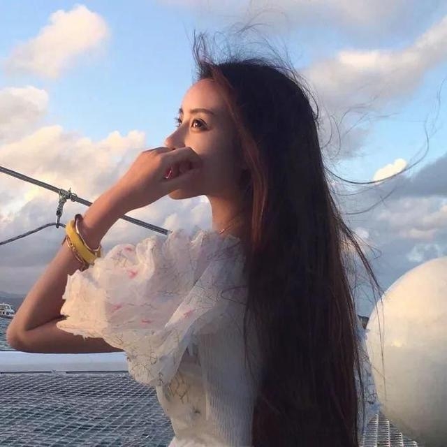 花想要的第一张照片--梅州相亲服务中心