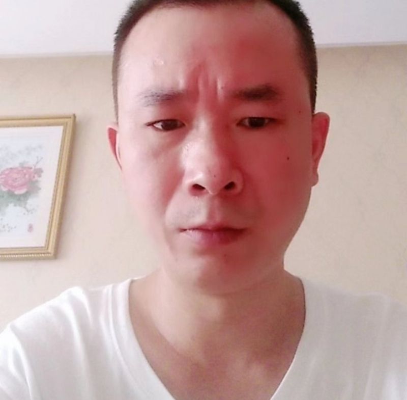 自由飞翔的第三张照片--梅州相亲服务中心