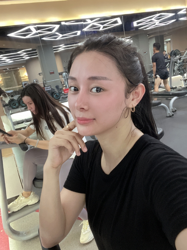 凉人心的第三张照片--梅州相亲服务中心