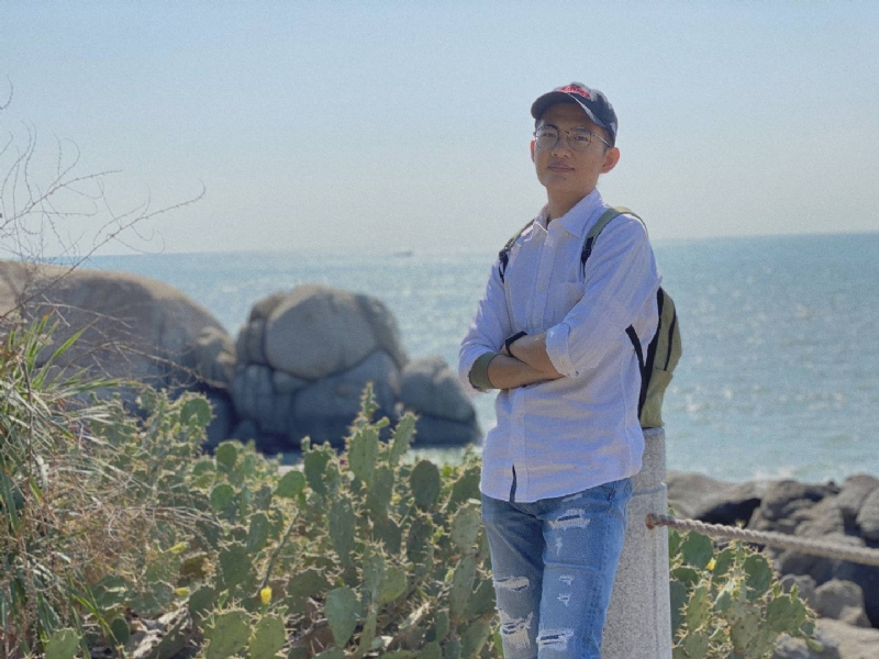 张妥妥的第一张照片--梅州相亲服务中心