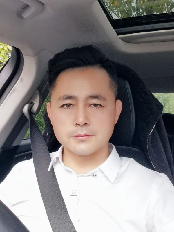 阿华大人的第二张照片--梅州相亲服务中心