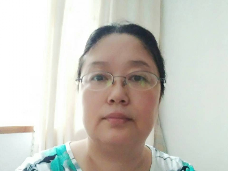 雨中漫步的第二张照片--梅州相亲服务中心