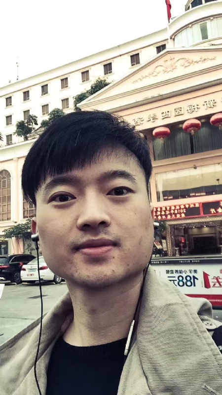 丶ted的第一张照片--梅州相亲服务中心