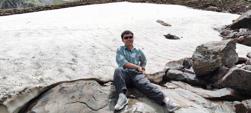 顶顶少年的第一张照片--梅州相亲服务中心