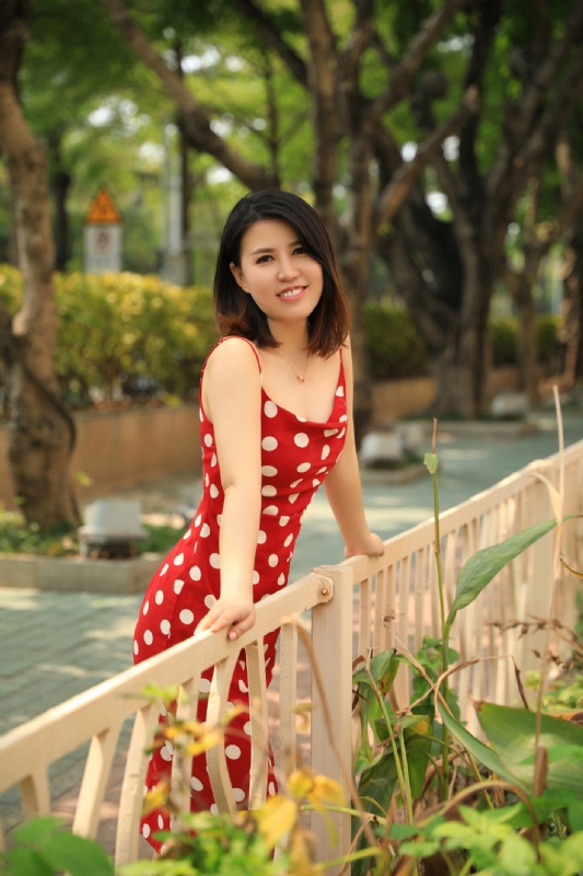 罗林的第五张照片--梅州相亲服务中心