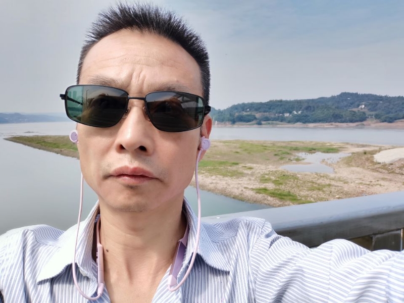 猪哥哥的第一张照片--梅州相亲服务中心