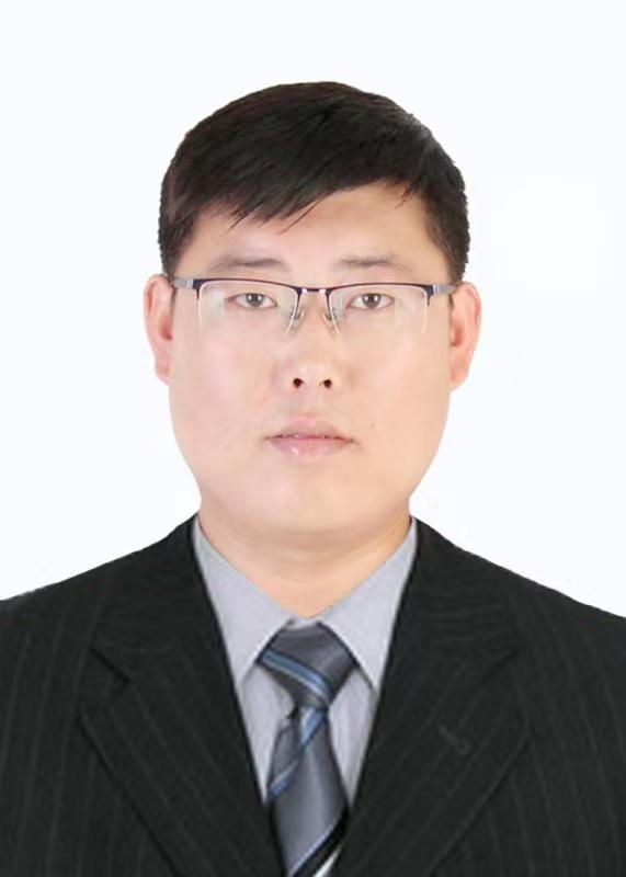 我轻轻地来了的第二张照片--梅州相亲服务中心