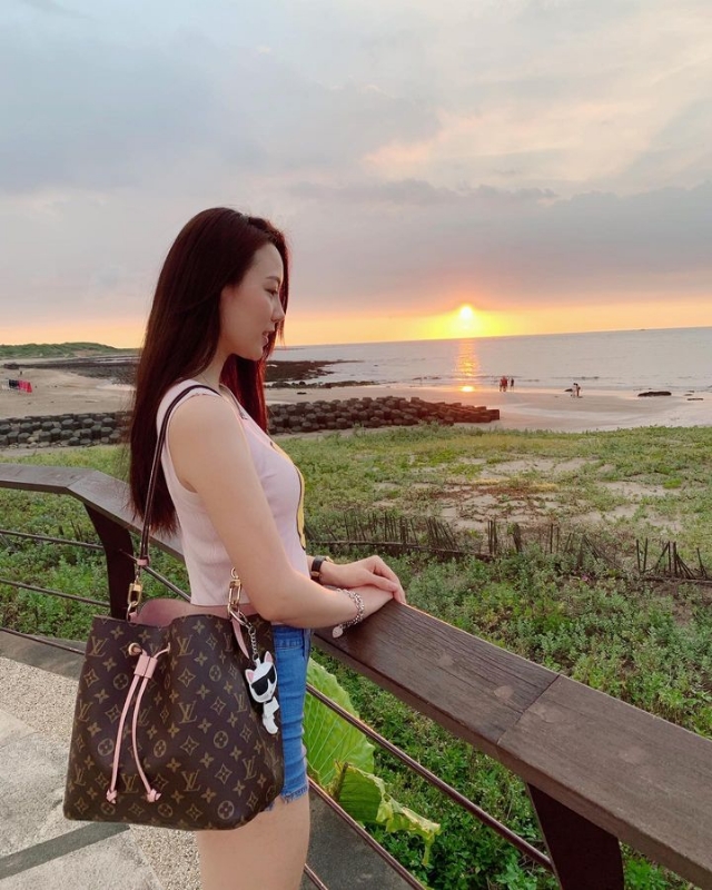 微微的第二张照片--梅州相亲服务中心