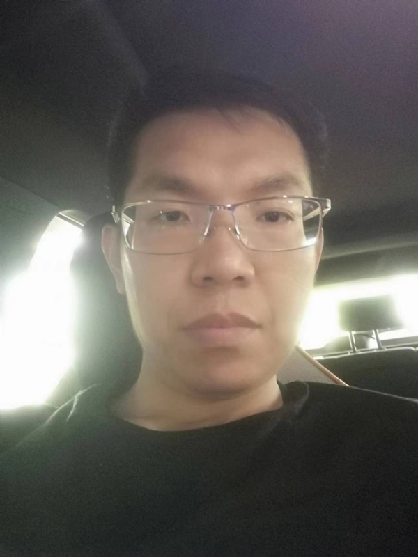 小黑包的第二张照片--梅州相亲服务中心