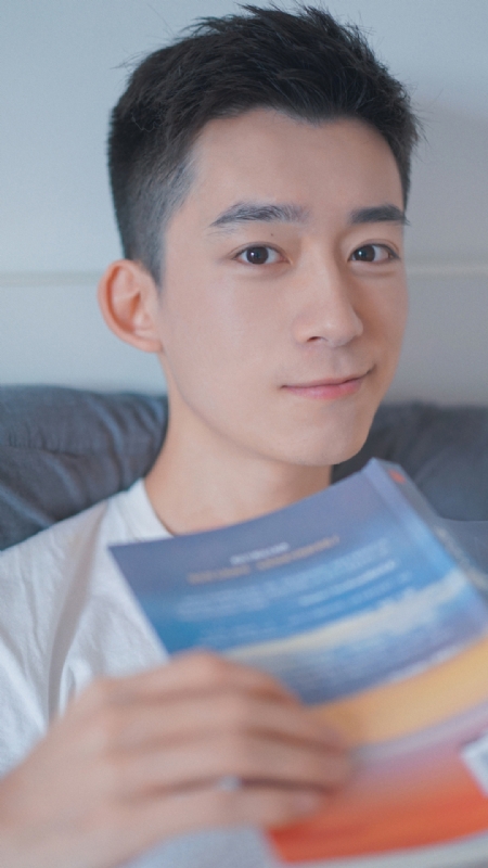 顾飞的第一张照片--梅州相亲服务中心