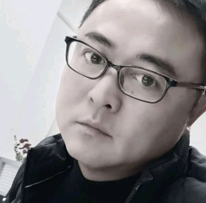 小石头的第一张照片--梅州相亲服务中心