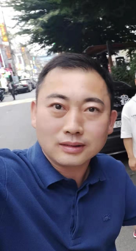 李龙的第二张照片--梅州相亲服务中心