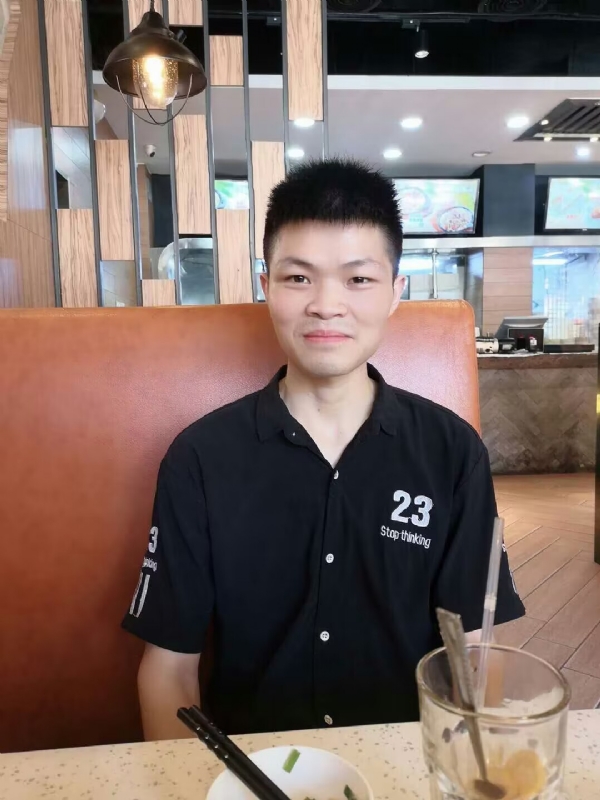 Mickey的第一张照片--梅州相亲服务中心