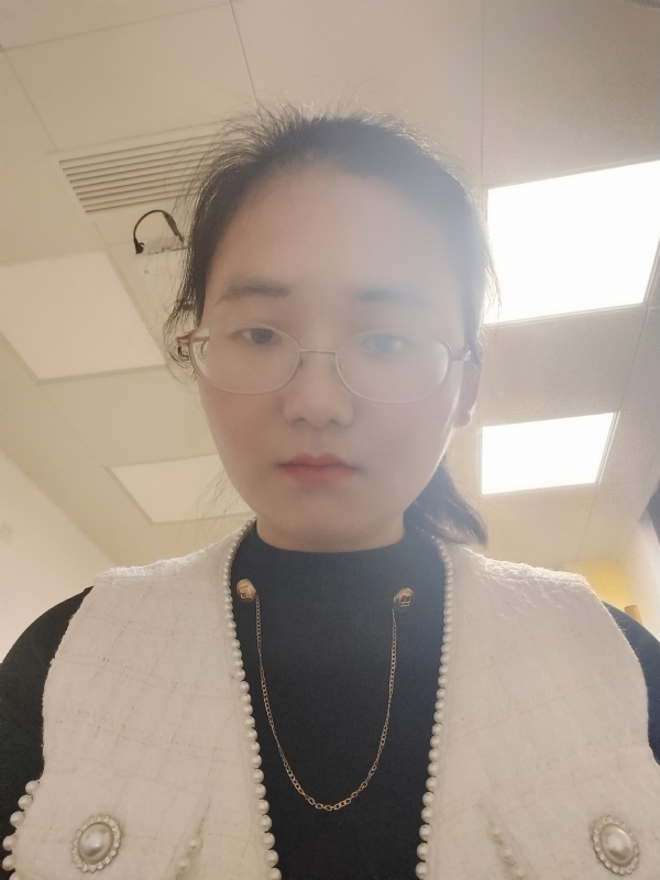 闲敲棋子的第一张照片--梅州相亲服务中心