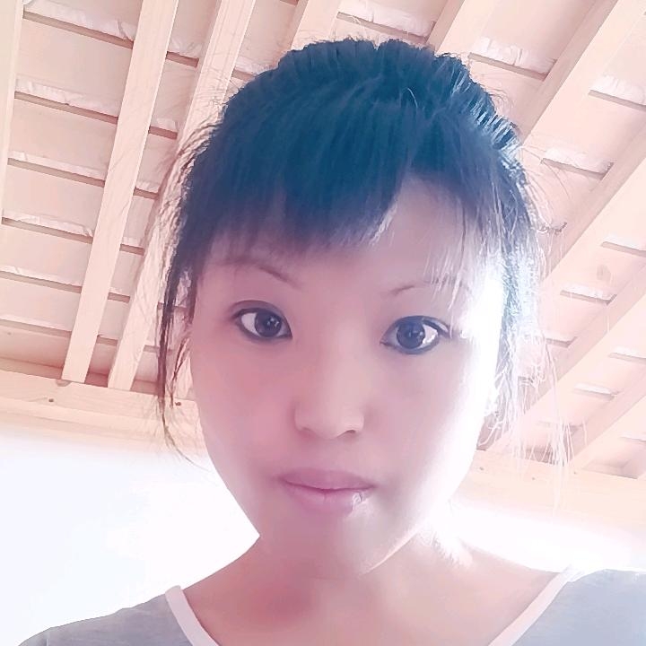 Lily的第一张照片--梅州相亲服务中心