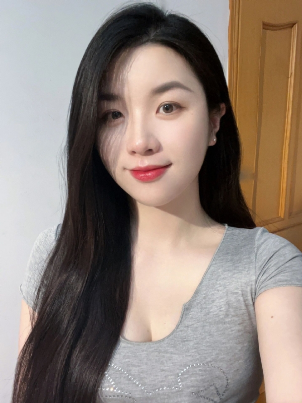 乔乔在寻爱的第一张照片--梅州相亲服务中心