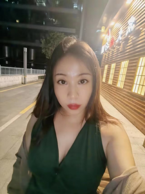 叶子青青的第三张照片--梅州相亲服务中心