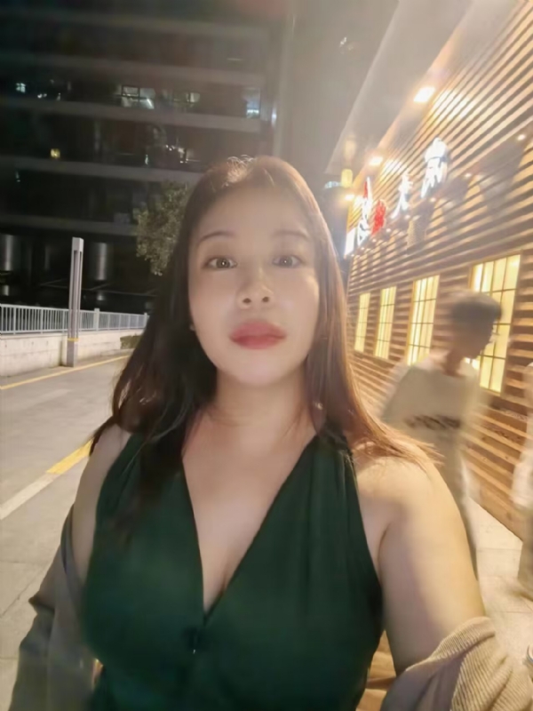 叶子青青的第四张照片--梅州相亲服务中心