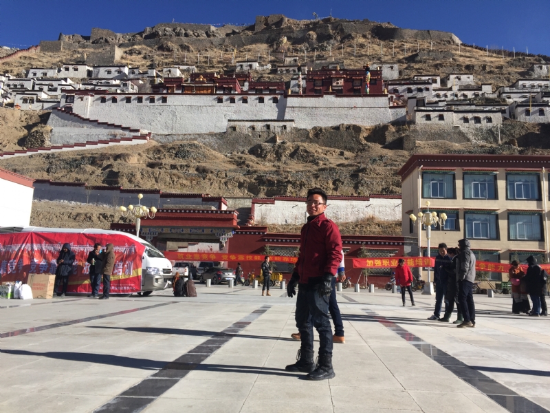 转身的第七张照片--梅州相亲服务中心