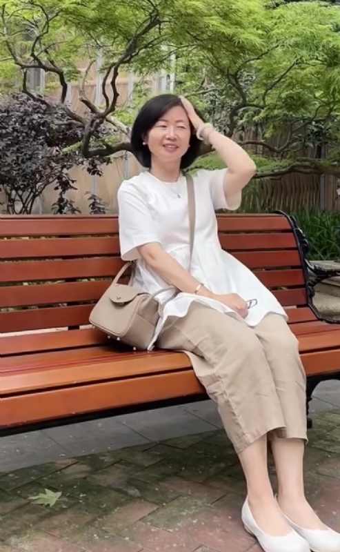 千年老母猪的第五张照片--梅州相亲服务中心