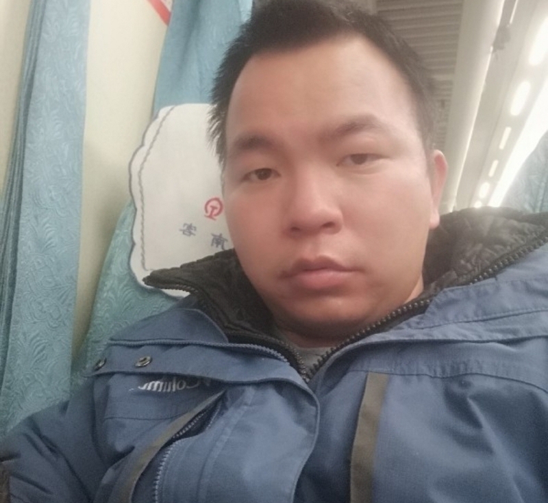 淡定的第一张照片--梅州相亲服务中心